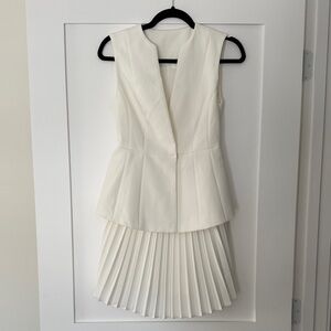 Commense Ivory Sleeveless Dress